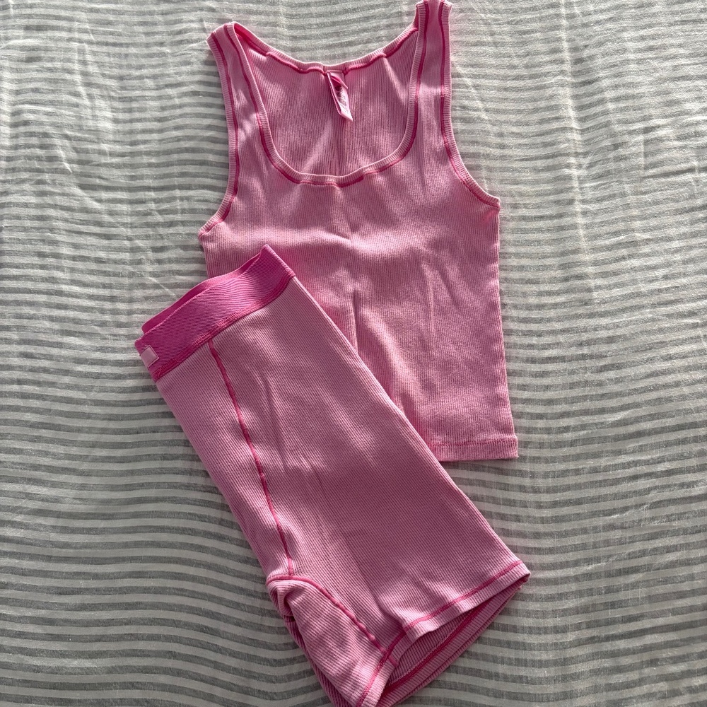 Skims Matching Lounge Set